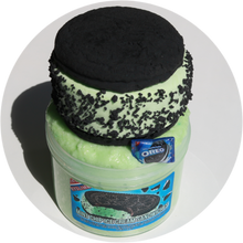 Load image into Gallery viewer, MINT CHIP ICE CREAM SANDWICH