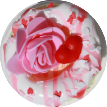 Load image into Gallery viewer, YOU MAKE MY HEART POUND CAKE (VALENTINES BOX)