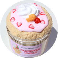 Load image into Gallery viewer, STRAWBERRY TAIYAKI š