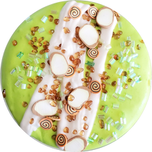 Load image into Gallery viewer, PISTACHIO MACAROON 💚DIY