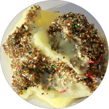 Load image into Gallery viewer, WREATH SOUFLEE CAKE