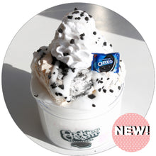 Load image into Gallery viewer, COOKIES & CREAM CHEESECAKE