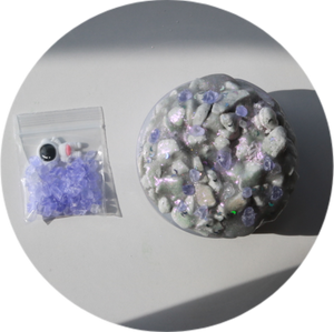 MOON GLOW ROCK CANDY (glow in the dark)