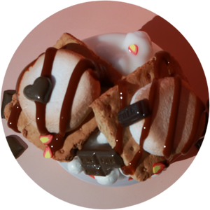 CAMPFIRE SMORES