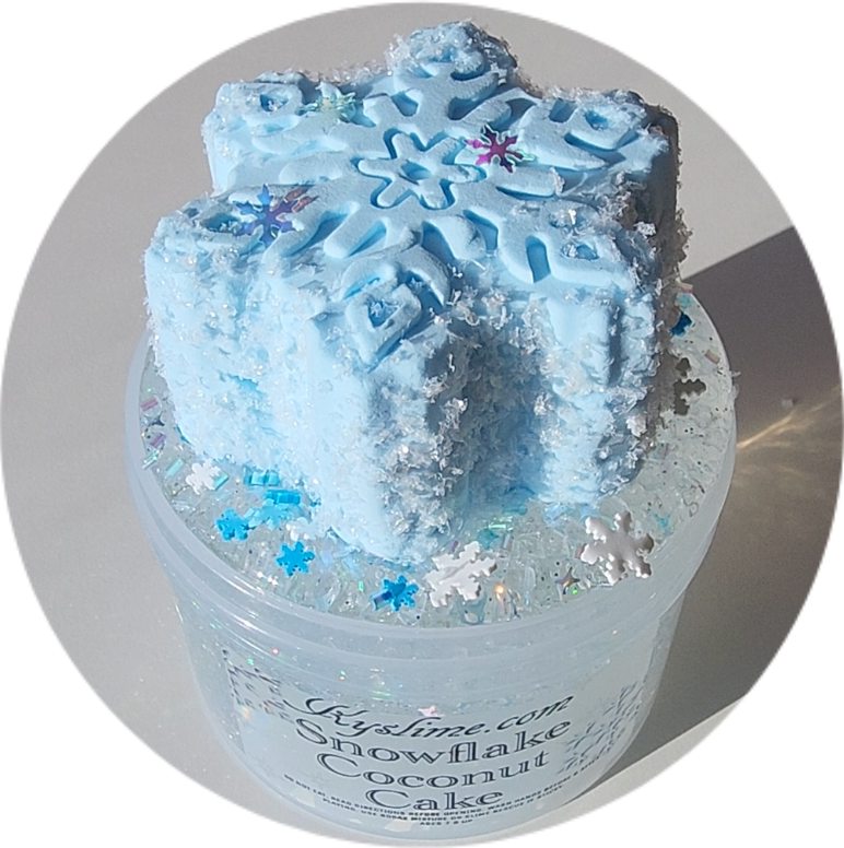 SNOWFLAKE COCONUT CAKE
